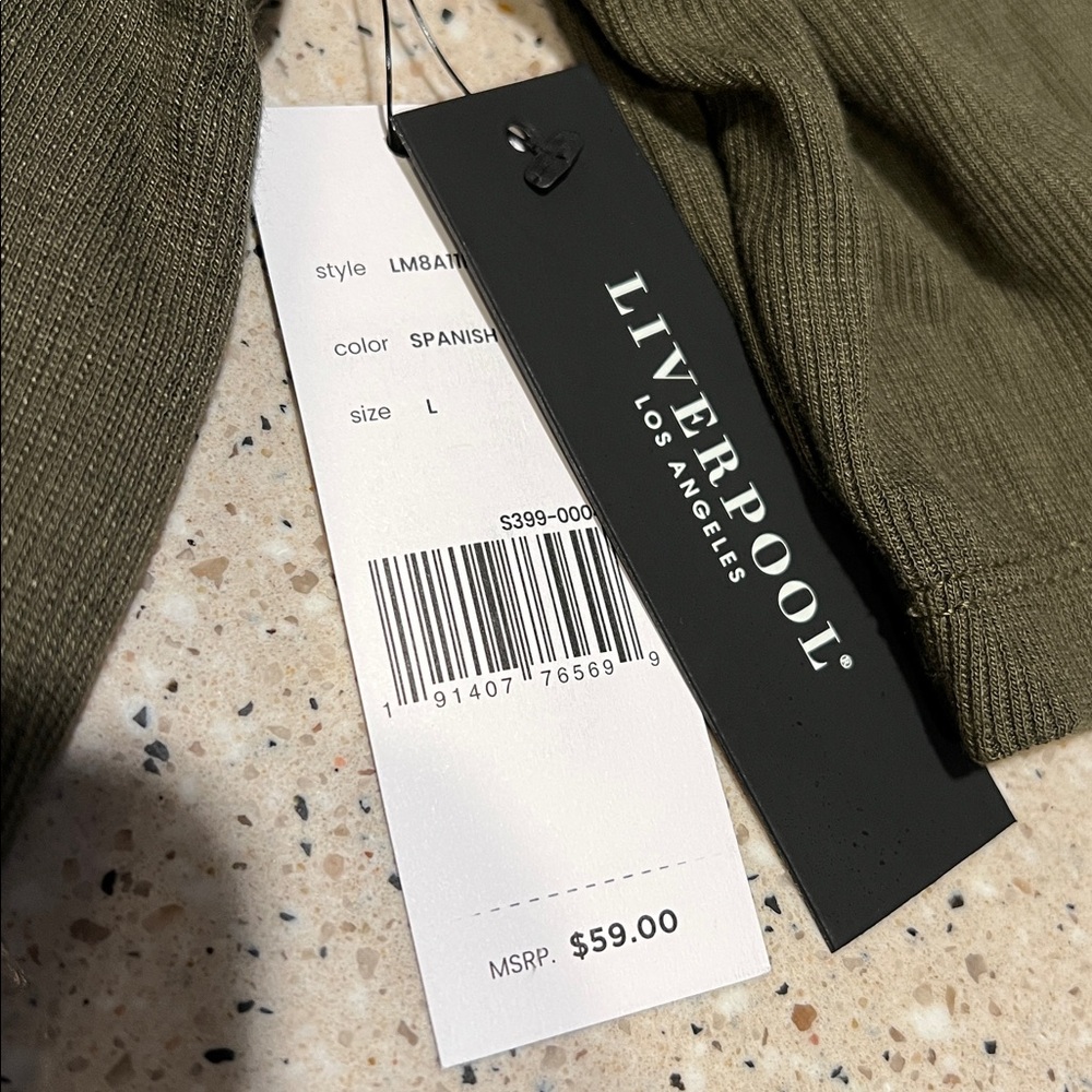 Liverpool Spanish Olive Top size L NWT